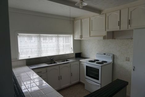 Photo of property in 36 Kamara Road, Glen Eden, Auckland, 0602