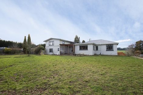Photo of property in 5 Harbour Endowment Road, South Hillend, Winton, 9783