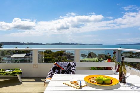 Photo of property in 8 Piccadilly Circus, Snells Beach, 0920