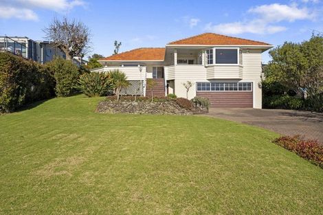 Photo of property in 42 Evelyn Road, Cockle Bay, Auckland, 2014