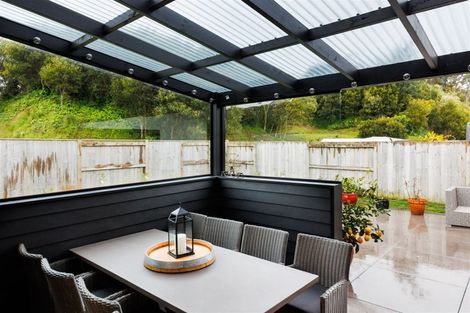 Photo of property in 5 Freedom Drive, Kelvin Grove, Palmerston North, 4414