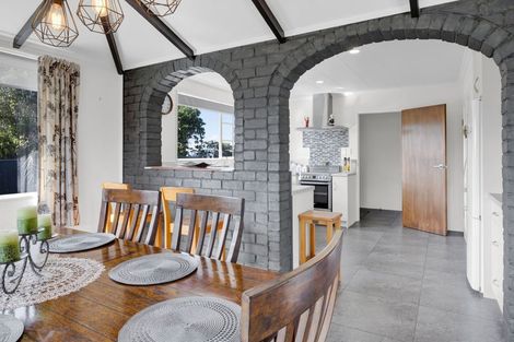 Photo of property in 5 Flint Road West, Stratford, 4332