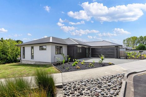 Photo of property in 10 Alfred Peter Crescent, Warkworth, 0910