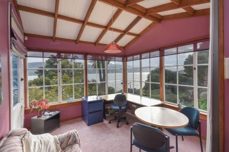 Photo of property in 6 Marion Street, Macandrew Bay, Dunedin, 9014