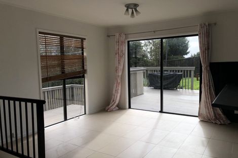 Photo of property in 117a Browns Bay Road, Browns Bay, Auckland, 0630