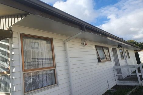 Photo of property in 121a Russell Road, Manurewa, Auckland, 2102