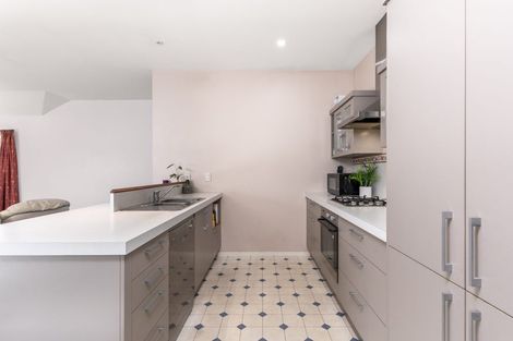 Photo of property in 8 Okuku Place, Hei Hei, Christchurch, 8042