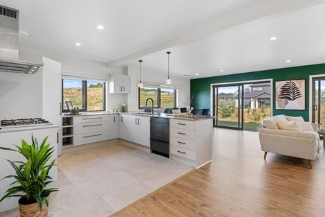 Photo of property in 150 Highland Drive, Acacia Bay, Taupo, 3385