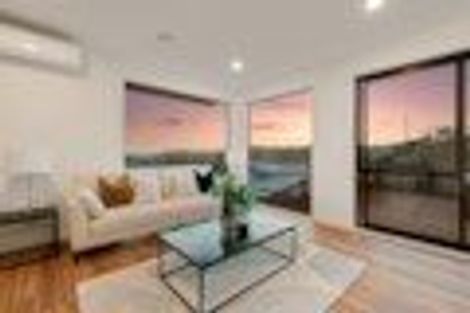 Photo of property in 82b Kittiwake Drive, Schnapper Rock, Auckland, 0632