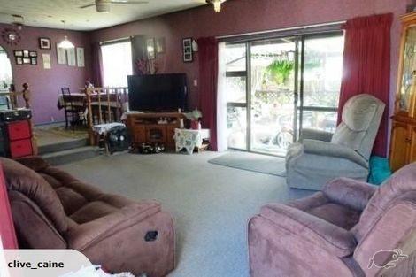 Photo of property in 6 Nettlingham Place, Te Puke, 3119