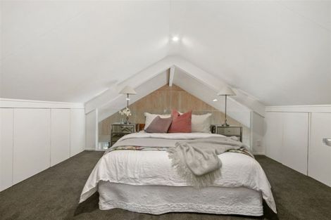 Photo of property in 243 Clevedon Kawakawa Road, Clevedon, Papakura, 2585