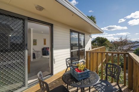 Photo of property in 17b Hilltop Road, Parkvale, Tauranga, 3112