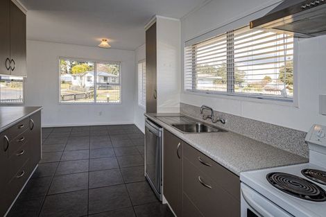 Photo of property in 10 Karamu Place, Ohakune, 4625