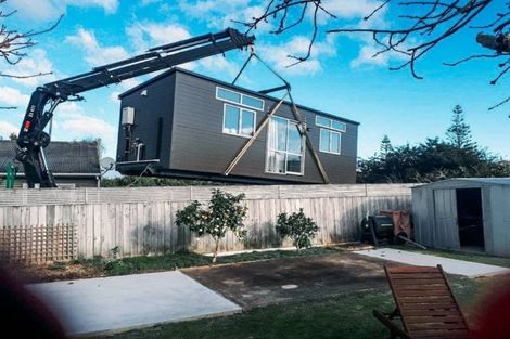 Photo of property in 34 Kapiti Lane, Otaki Beach, Otaki, 5512