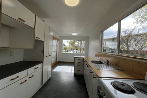 Photo of property in 32 Powrie Street, Glenfield, Auckland, 0629