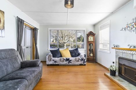 Photo of property in 15a Queen Road, Bellevue, Tauranga, 3110