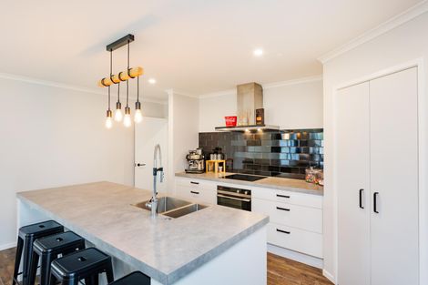 Photo of property in 7 Middleton Way, Ashhurst, 4810