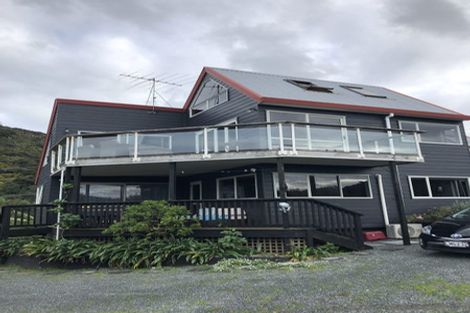 Photo of property in 35 Bay View Road, Whangarei Heads, Whangarei, 0174