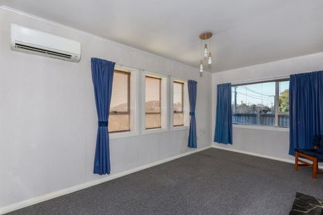 Photo of property in 17 Hopkins Street, Woolston, Christchurch, 8023