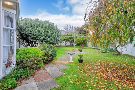 Photo of property in 5 Holden Place, Manukau, Auckland, 2025