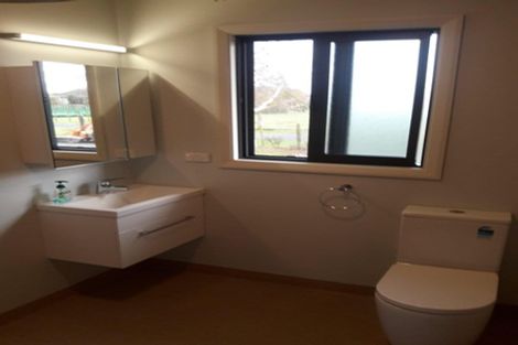 Photo of property in 85 Papaitonga Lake Road, Ohau, 5570