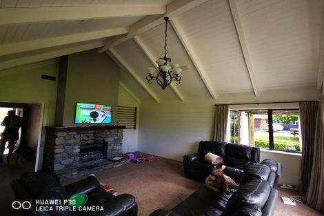 Photo of property in 11 Homestead Lane, Fitzherbert, Palmerston North, 4471