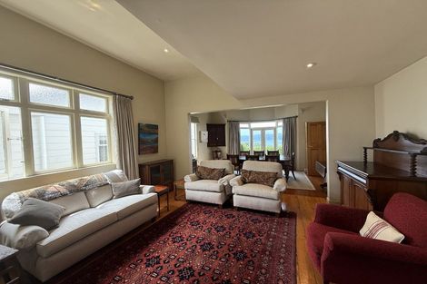 Photo of property in 24 Harbour View Road, Northland, Wellington, 6012