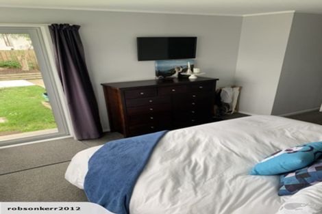 Photo of property in 31 Blanche Way, Half Moon Bay, Auckland, 2012
