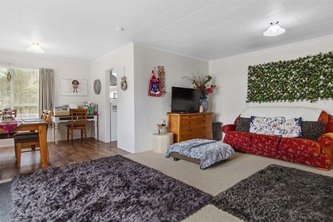 Photo of property in 5 Dunton Drive, Welcome Bay, Tauranga, 3112