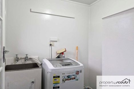 Photo of property in 16 Carlton Terrace, Westown, New Plymouth, 4310