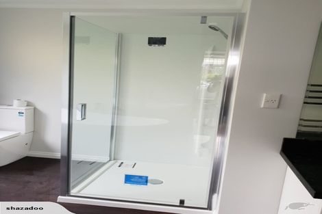 Photo of property in 25 Taupaki Road, Taupaki, Henderson, 0782