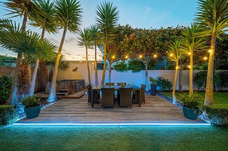 Photo of property in 83 Aston Drive, Waimairi Beach, Christchurch, 8083