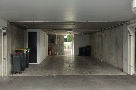 Photo of property in Regent Courts, 9/75 Gloucester Street, Christchurch Central, Christchurch, 8013