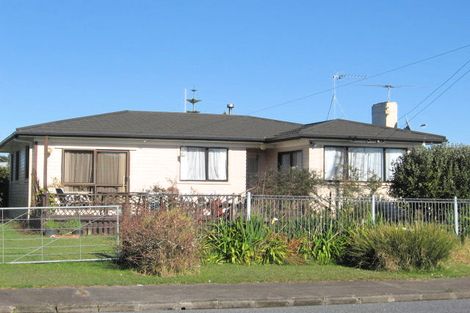 Photo of property in 5 Evans Place, Papakura, 2110