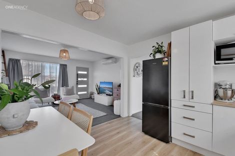 Photo of property in 84 Pacific Road, North New Brighton, Christchurch, 8083