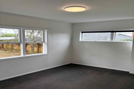 Photo of property in 2/3 Elliott Avenue, Bayview, Auckland, 0629