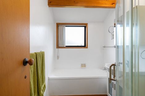 Photo of property in 122 Aberdeen Drive, Dinsdale, Hamilton, 3204