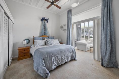 Photo of property in 18 Lighthouse Road, Bluff Hill, Napier, 4110