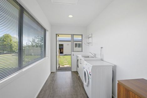 Photo of property in 11 Brampton Drive, West Melton, 7618