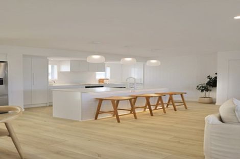 Photo of property in 1/27 Motuora Road, Manly, Whangaparaoa, 0930