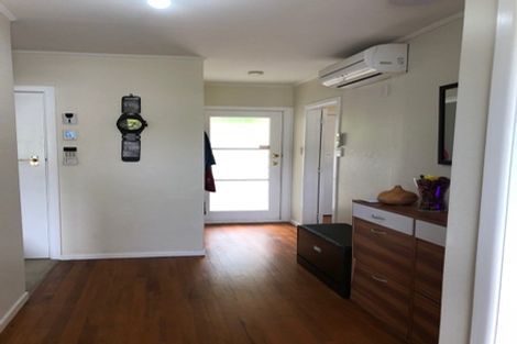 Photo of property in 10 Lomita Road, Johnsonville, Wellington, 6037