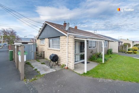 Photo of property in 133a Macandrew Road, South Dunedin, Dunedin, 9012