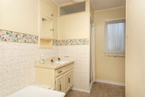 Photo of property in 17 Albert Street, Dannevirke, 4930