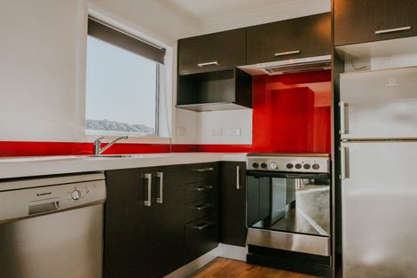 Photo of property in 12 Lincoln Street, Picton, 7220