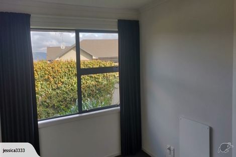 Photo of property in 99a Schnell Drive, Kelvin Grove, Palmerston North, 4414