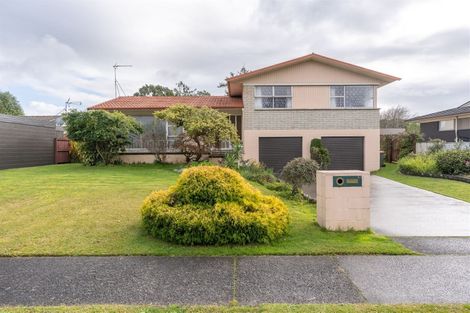 Photo of property in 43 Glen Lynne Avenue, Queenwood, Hamilton, 3210