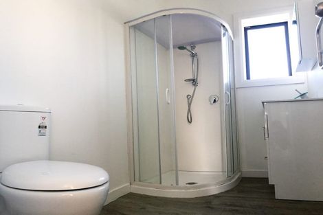 Photo of property in 8 Avon Street, Waterloo, Lower Hutt, 5011