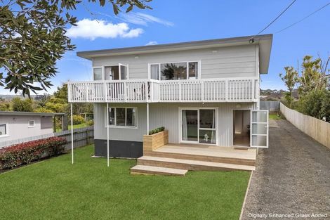 Photo of property in 8 James Mcleod Road, Shelly Beach, Helensville, 0874