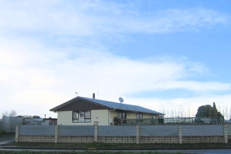 Photo of property in 335 Flaxmere Avenue, Flaxmere, Hastings, 4120