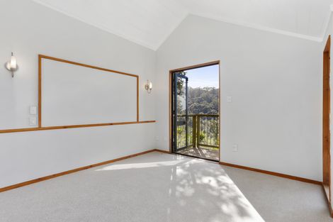 Photo of property in 16 Tainui Road, Titirangi, Auckland, 0604